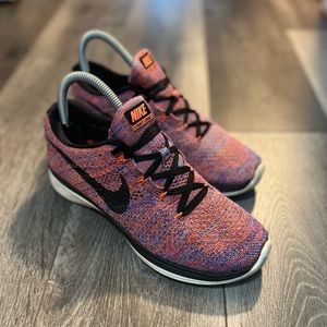 Nike Flyknit Lunar 3